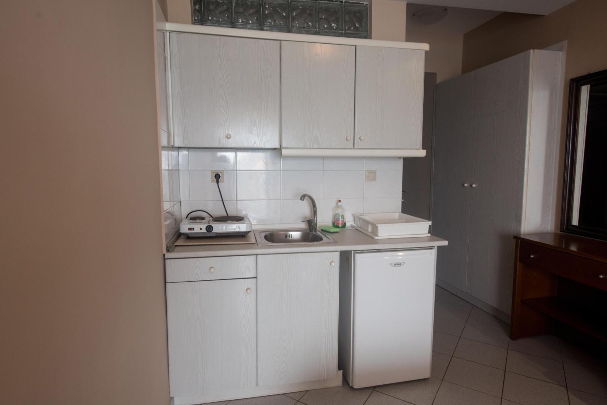 Aris Aparthotel Paralía Екстериор снимка