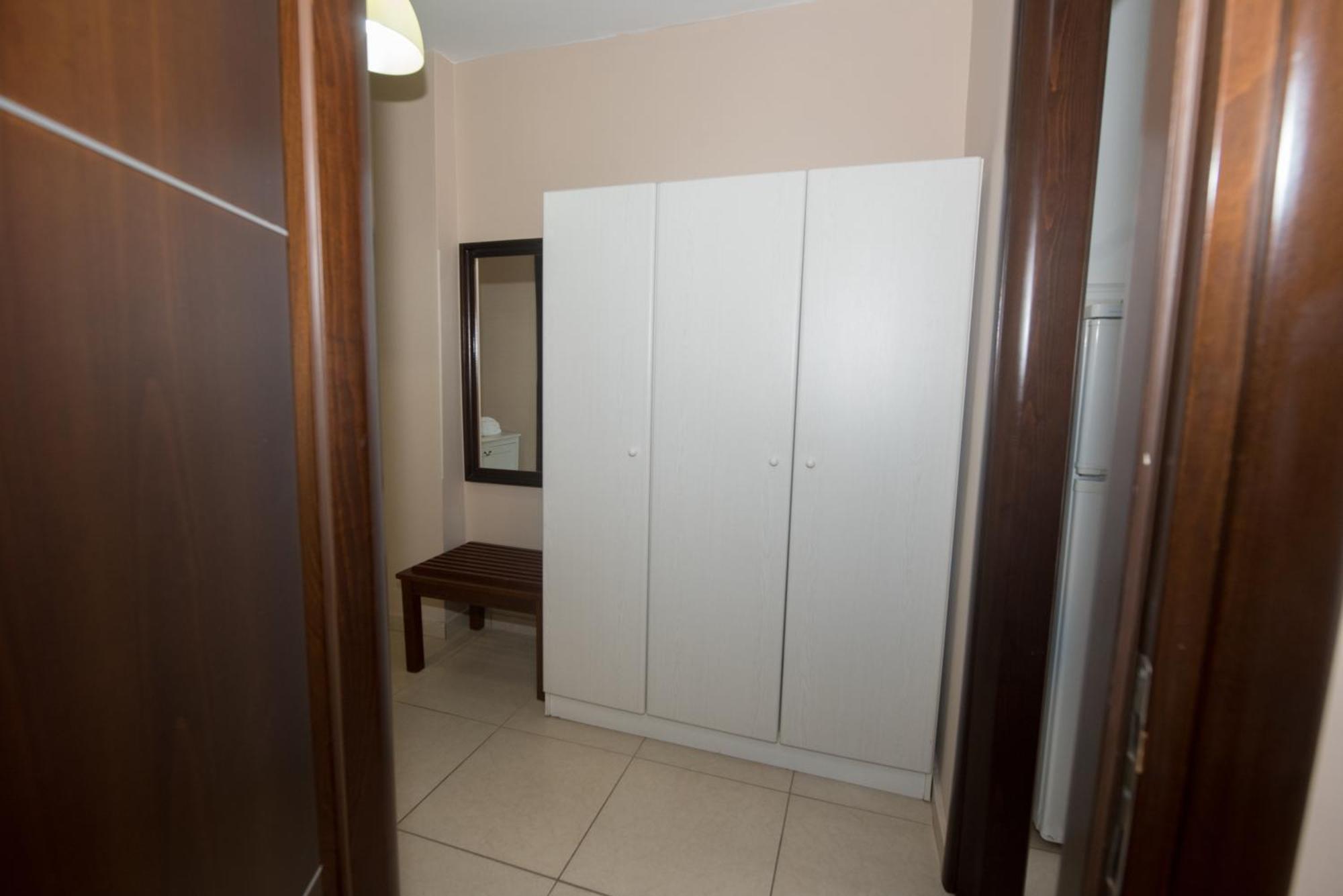 Aris Aparthotel Paralía Екстериор снимка