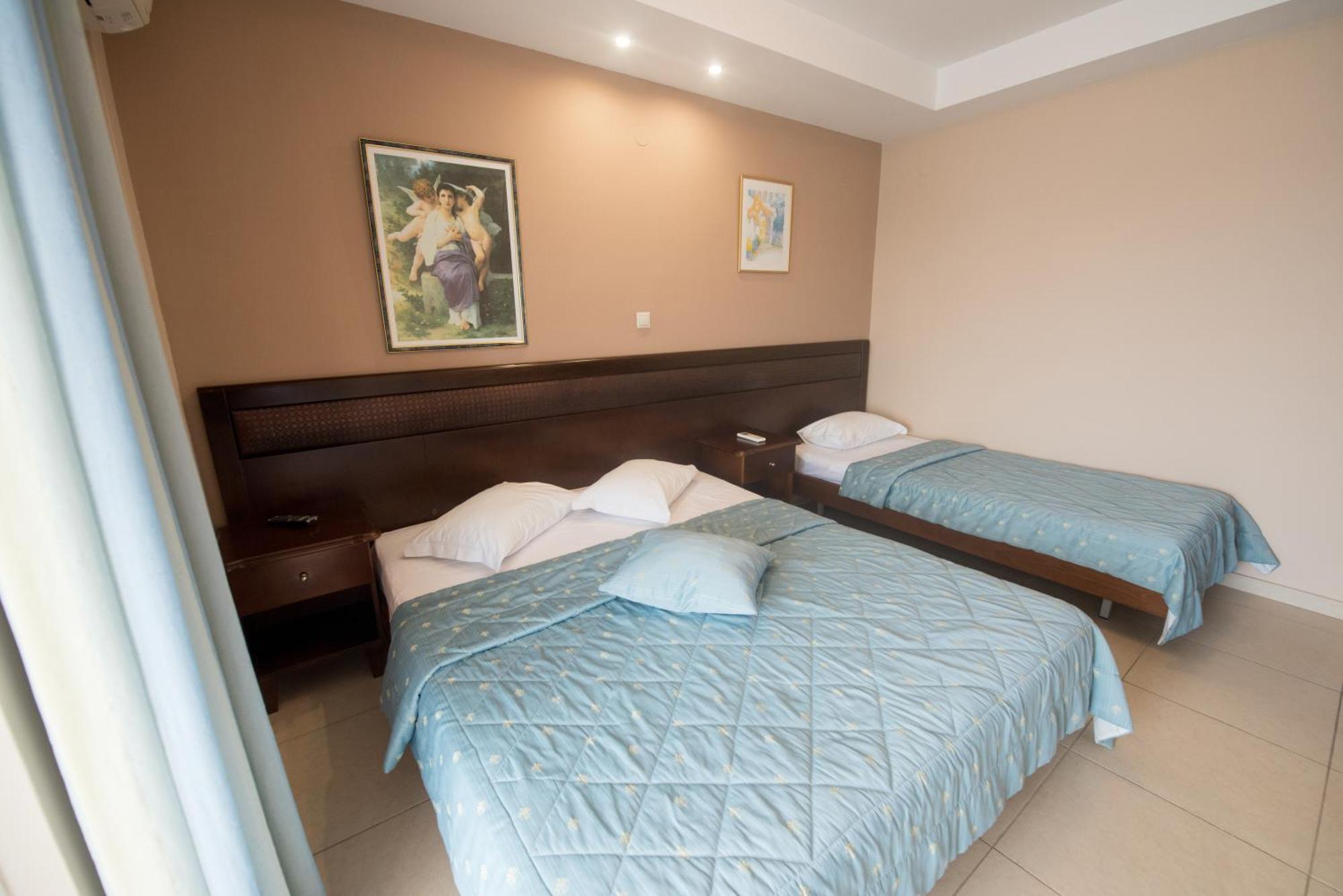 Aris Aparthotel Paralía Екстериор снимка