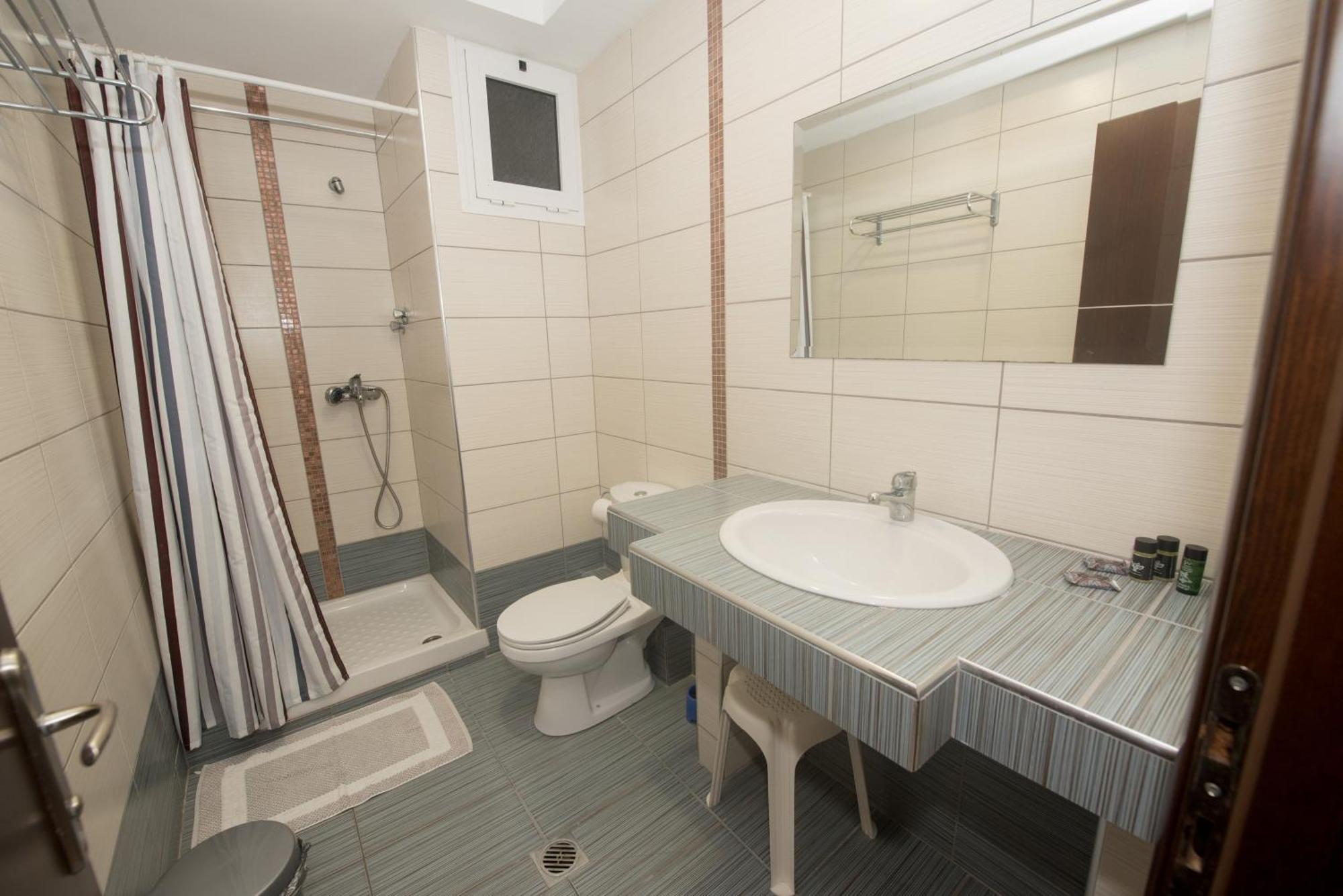 Aris Aparthotel Paralía Екстериор снимка