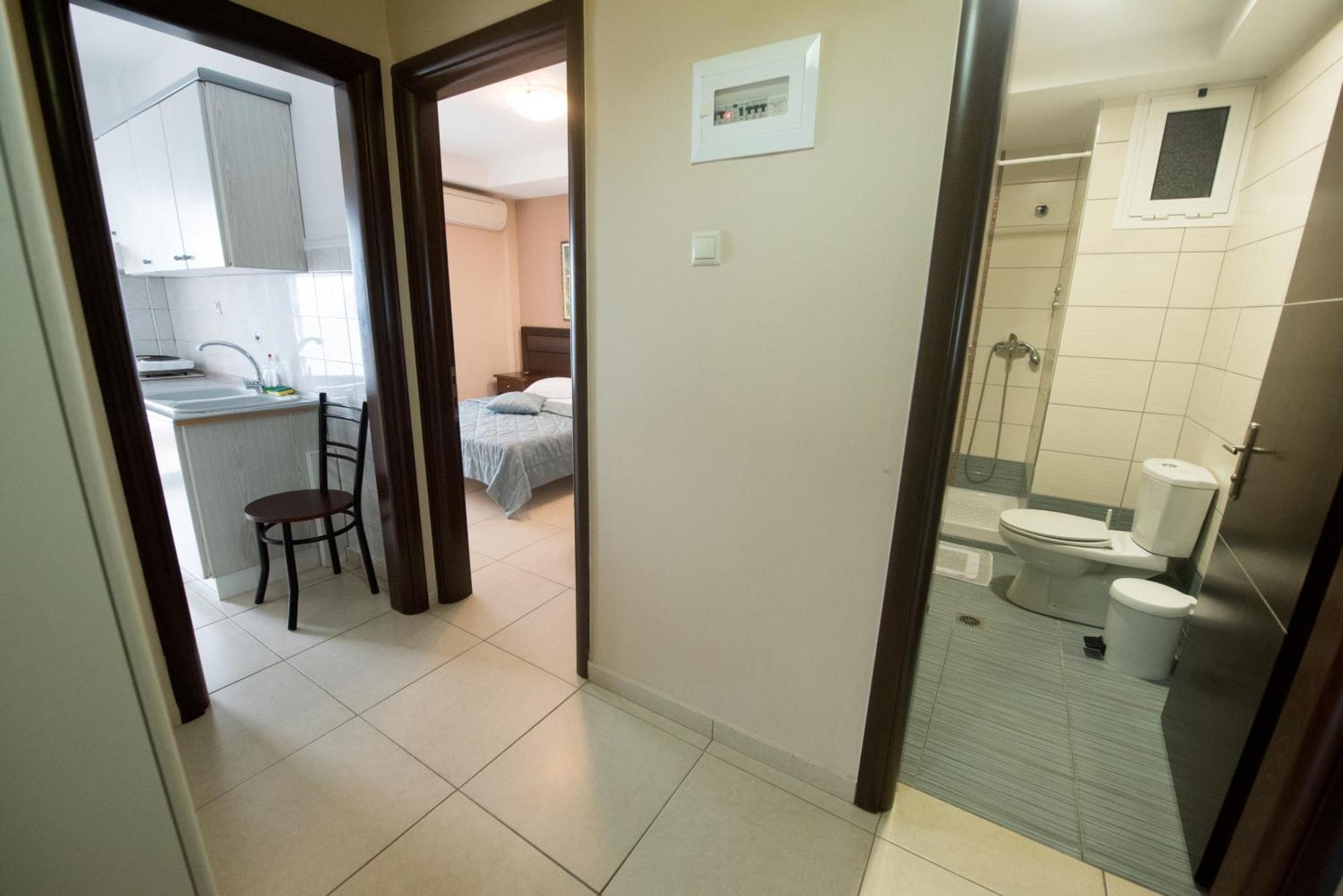 Aris Aparthotel Paralía Екстериор снимка